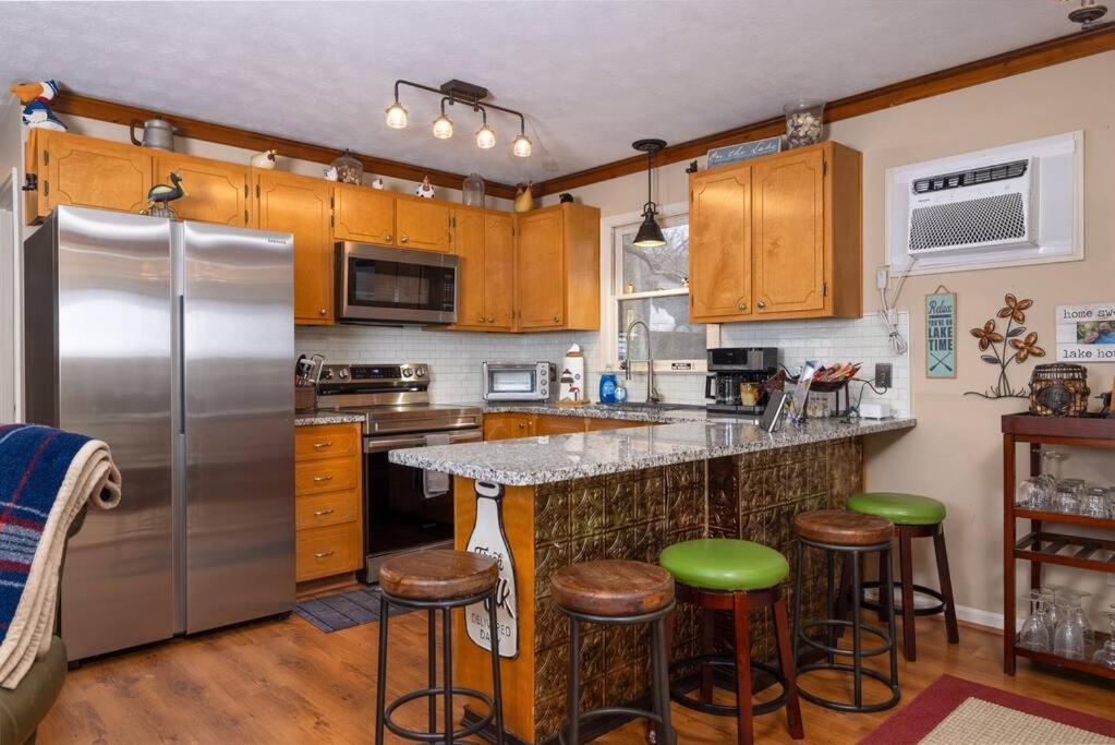 Waterfront Cabin 20 Mins To National Park & Massanutten! Stanardsville Экстерьер фото